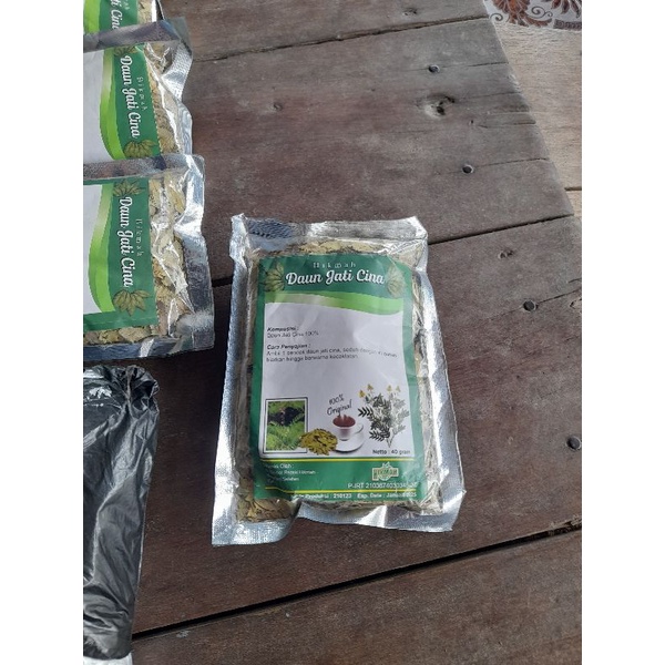 

Daun jati cina (Hikmah)