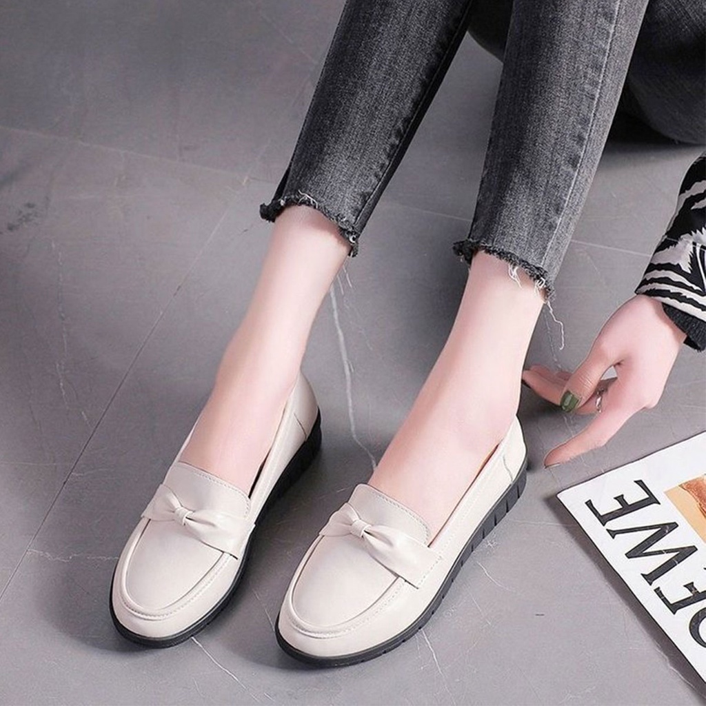 Sepatu Wanita Flat Shoes Docmart Loafers Casual Fashion Korea Style Pu Sol 3 Cm Hitam Coklat Krem ST042