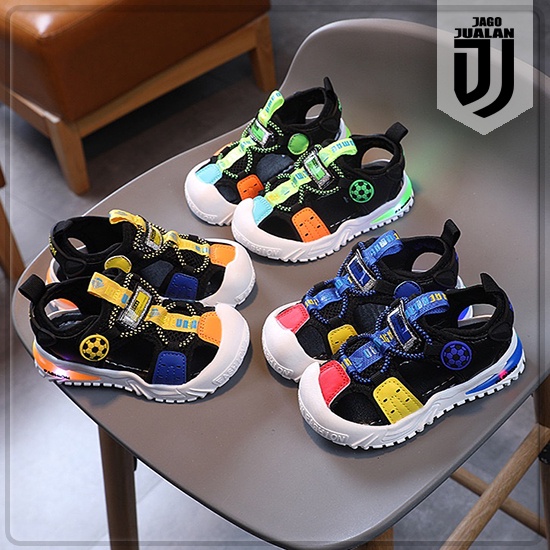 Sandal Gunung Perekat Lampu LED Anak usia 1 2 3 4 5 6 tahun / Sandal Sepatu Anak Balita Cowok Varias