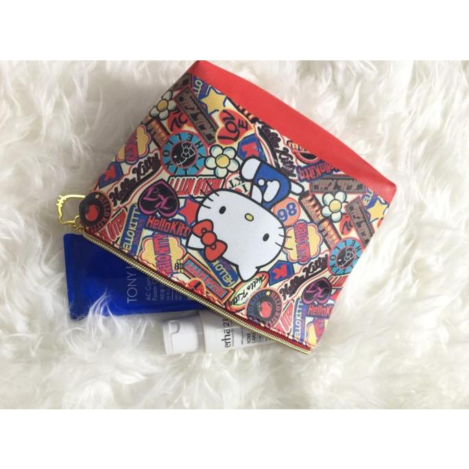 

Tas kosmetik sanrio hello kitty