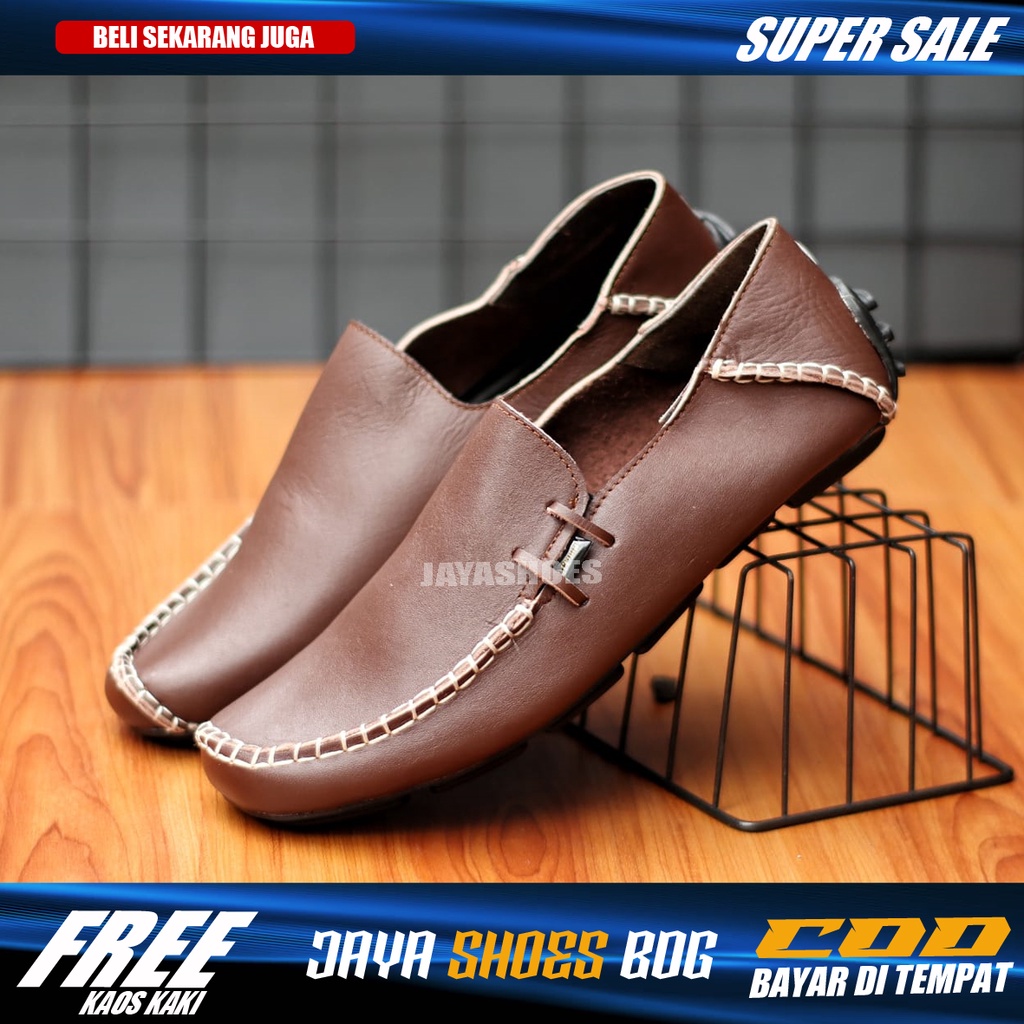 MOKLEA Sepatu Slip On Pria Casual Kulit Asli Simple Semi Formal Kerja Kuliah