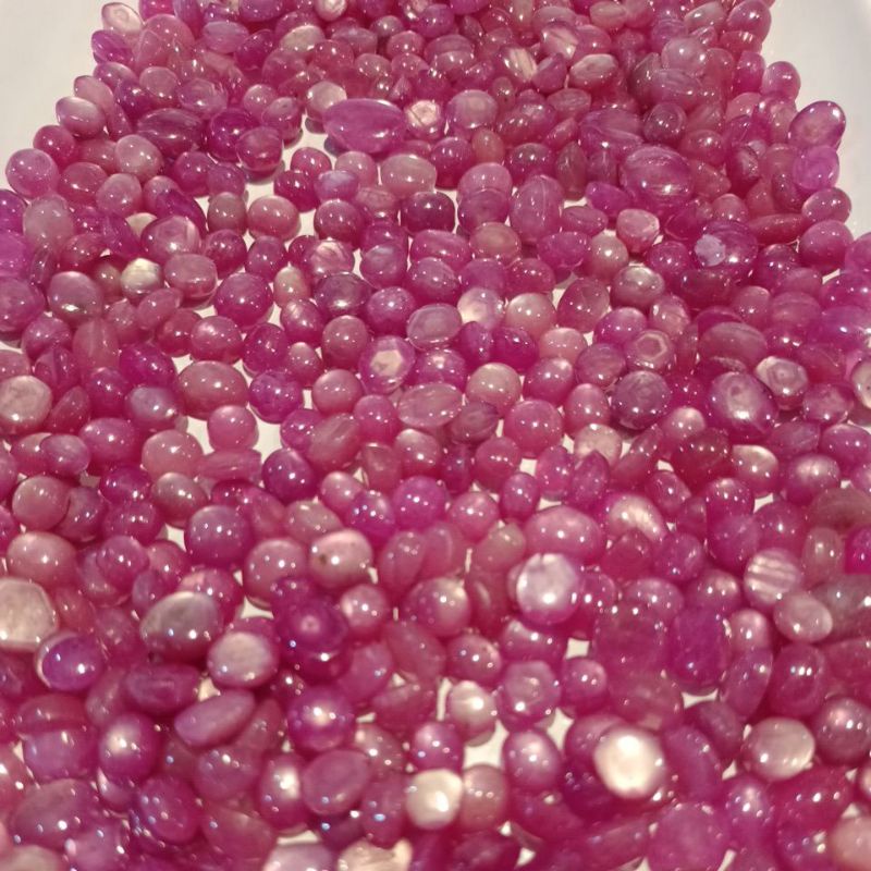 batu permata ruby