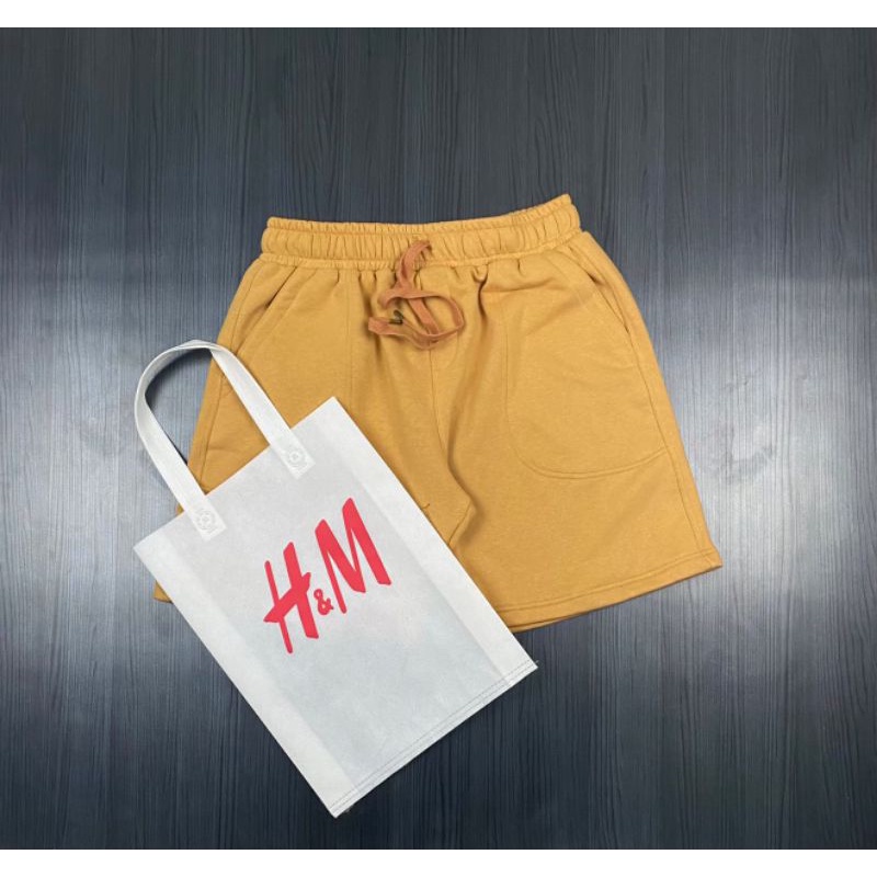 CELANA PENDEK H&amp;M YELLOW FULL TAG LABEL CASUAL HYPE