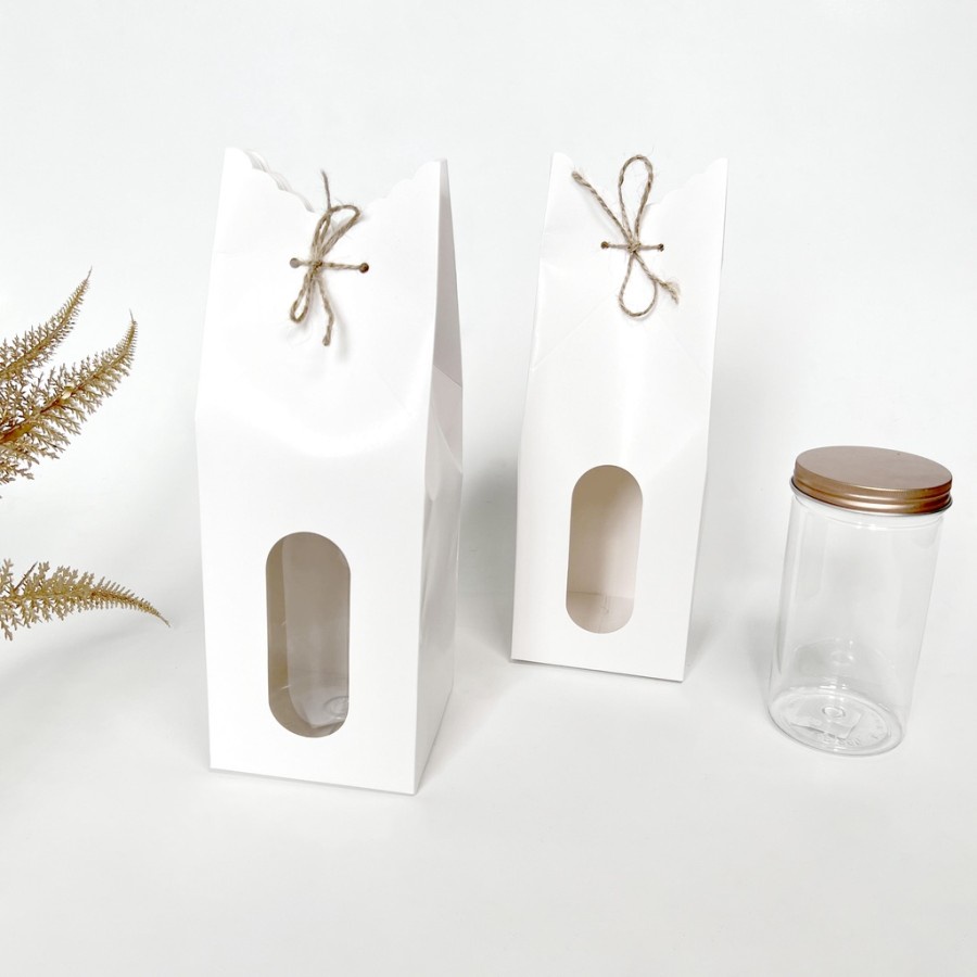 

Box Jar Packaging Hampers Dus Mug Packing Souvenir 10,5 x 10,5 x 30 cm Kardus Souvenir Ivory White