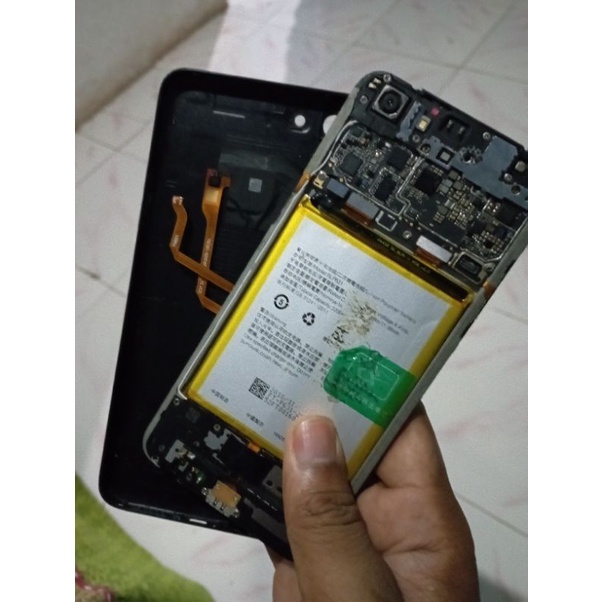 OPPO F5 MINUS KACA RETAK