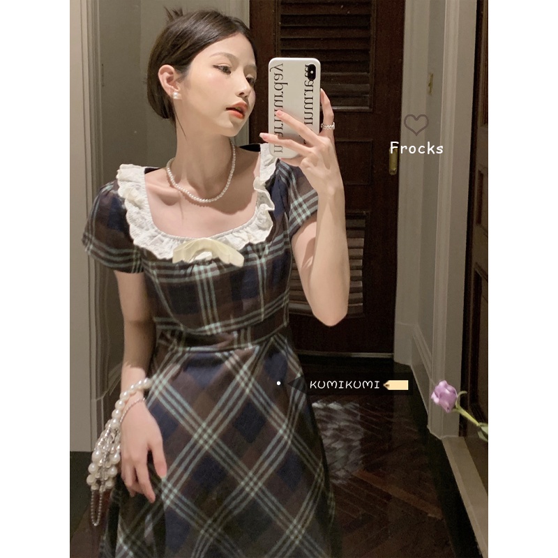 Red Kumikumi retro temperamen kotak-kotak gaun wanita musim panas busur renda jahitan rok pinggang mid-length