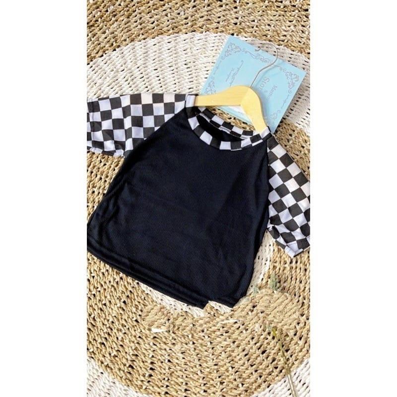 Crop Top Tee Black Chess Rib