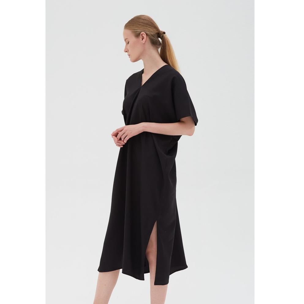 MURAH BANGET Shopatvelvet - Elevation Dress Black
