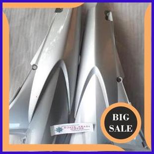BODY SET KANAN KIRI BODY BELAKANG HONDA KARISMA X125 SILVER ORIGINAL AHM 64410 64420 KPH 880FMH 1M4R