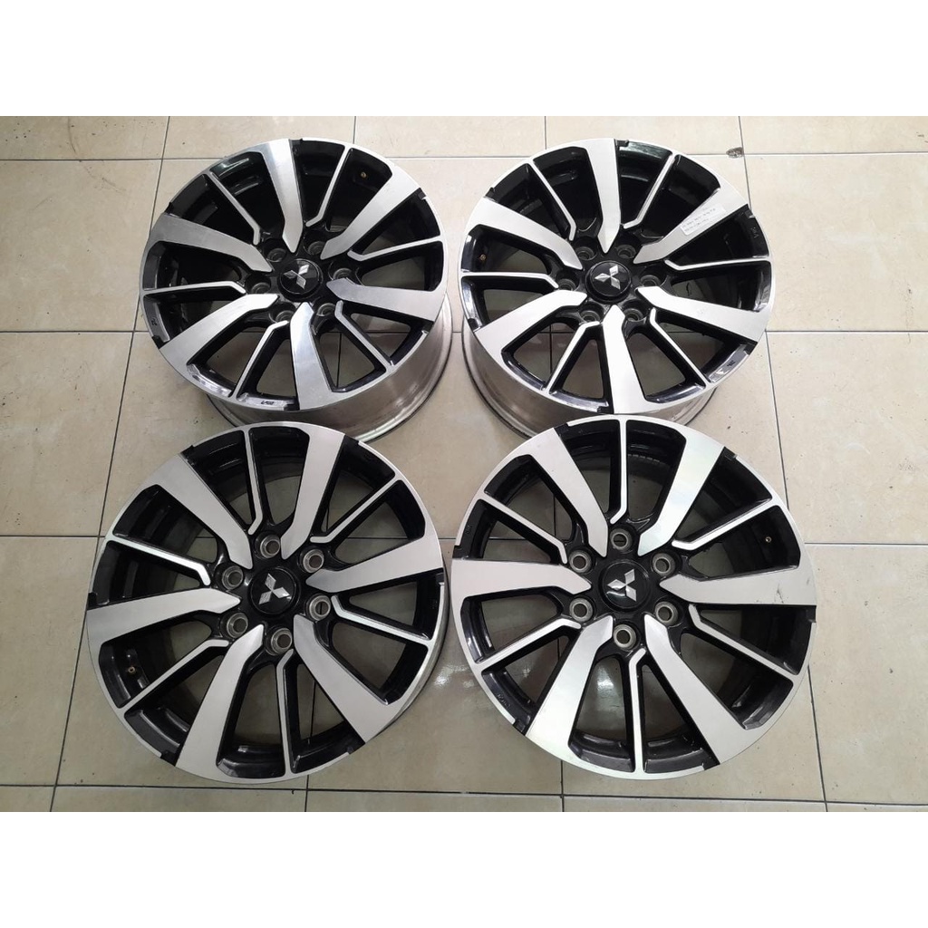 velg mobil bekas new pajero ring 18 pcd 6x139