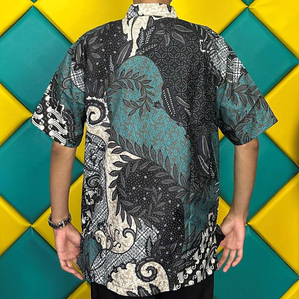 Batik Pria Lengan Pendek Premium BATIK AZMIL HRB026 motif KERATONAN Kode 002 size M L XL XXL