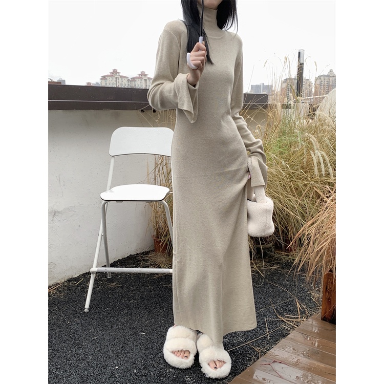 Red Ketat retro hitam berleher tinggi rajutan gaun wanita Prancis musim gugur dan musim dingin rok pinggang tas panjang pinggul rok baru