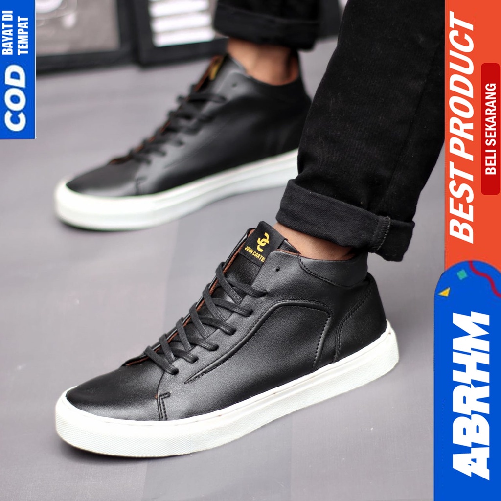 Sepatu Pria Kasual Sneakers Hitam Polos Kerja Kuliah Abrhm Pred