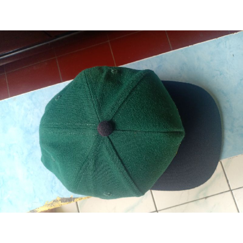 Topi snapback Starcross