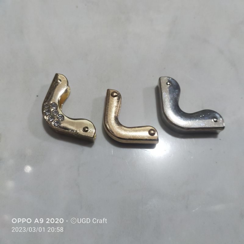 Siku Tas Lengkung Tebal