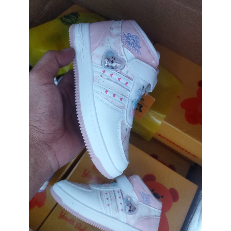 sepatu sneakers anak perempuan viral import B-D9 (26-37) model sport termurah