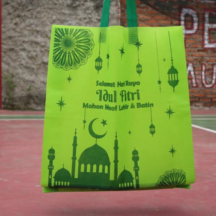 

Goodiebag Idul Fitri/ Lebaran Ekonomis/ Tas Sembako Ukuran 30X40 070