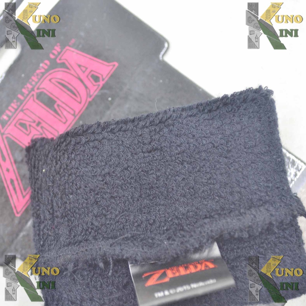 LOOT CRATE EXCLUSIVE THE LEGEND OF ZELDA TRI-FORCE WRISTBAND - New