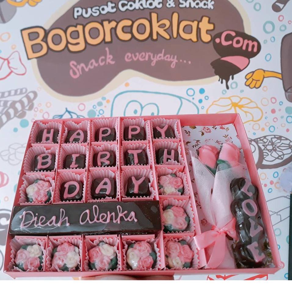 

➯ Kado Coklat Ultah Sekat Blok 25+Buket ☏