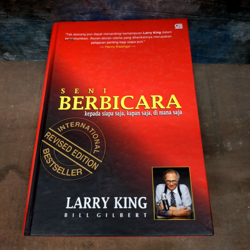 

buku Larry king judul seni berbicara (kepada siapa saja,kapan saja,dimana saja)