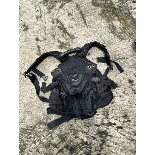 oakley icon mini backpack