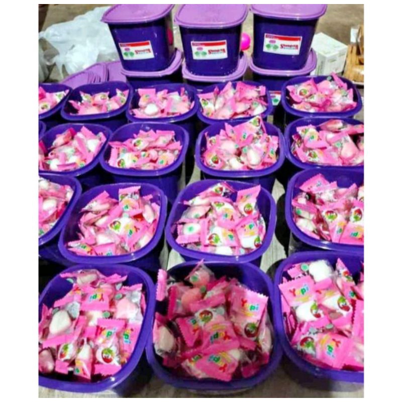 

yupi free toples