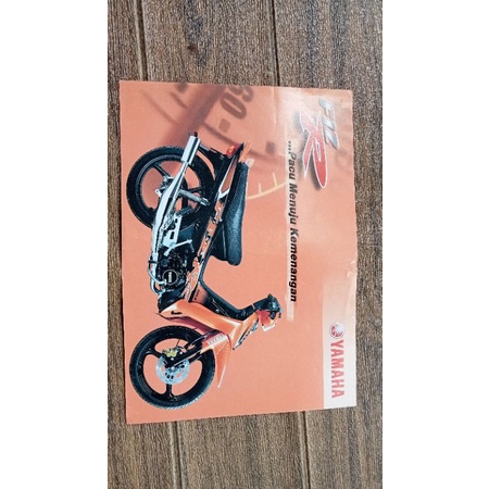 brosur lawas iklan lawas yamaha f1zr fullclutch f1zr orange silver original
