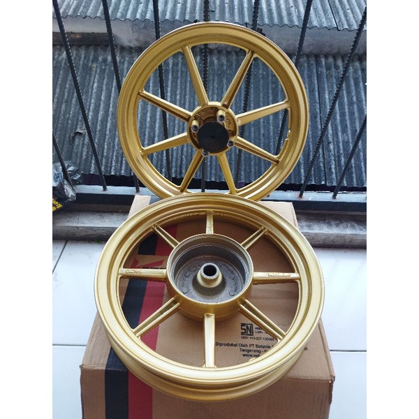 Velg Vrossi Vario125/150 hitam & gold Velg Vario Palang 8