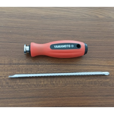 Yamamoto Obeng Bolak Balik