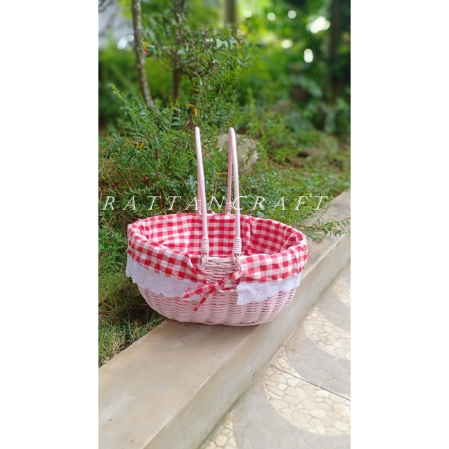 Rotan Keranjang Oval Tangkai + Kain/Keranjang Rotan
