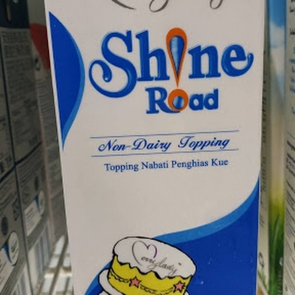 

Shine Road non Dairy Whipping Cream 1 Kg / Shineroad Krim Kocok HALAL