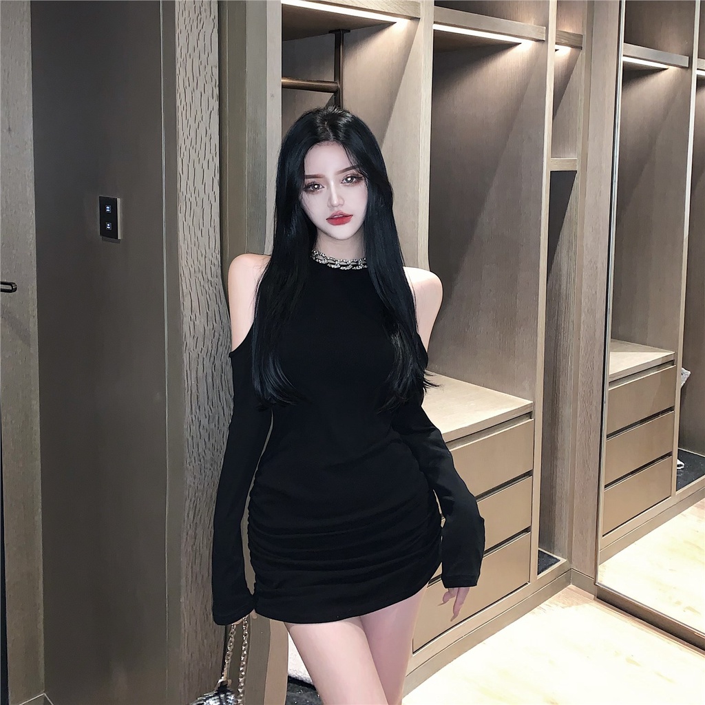 Red Gaun Hitam Wanita Musim Semi Hati-hati Mesin Hollow Tanpa Tali Lengan Panjang Rok Pendek High Waist Slim A-line Tas Hip rok