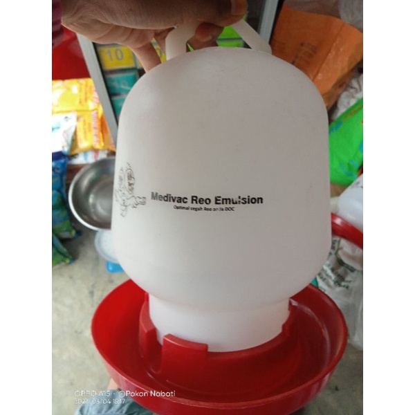 Wadah minum 3 liter/ tempat minum Ayam 3 liter/ Tempat Minum Ayam 1 Galon / 3 Liter