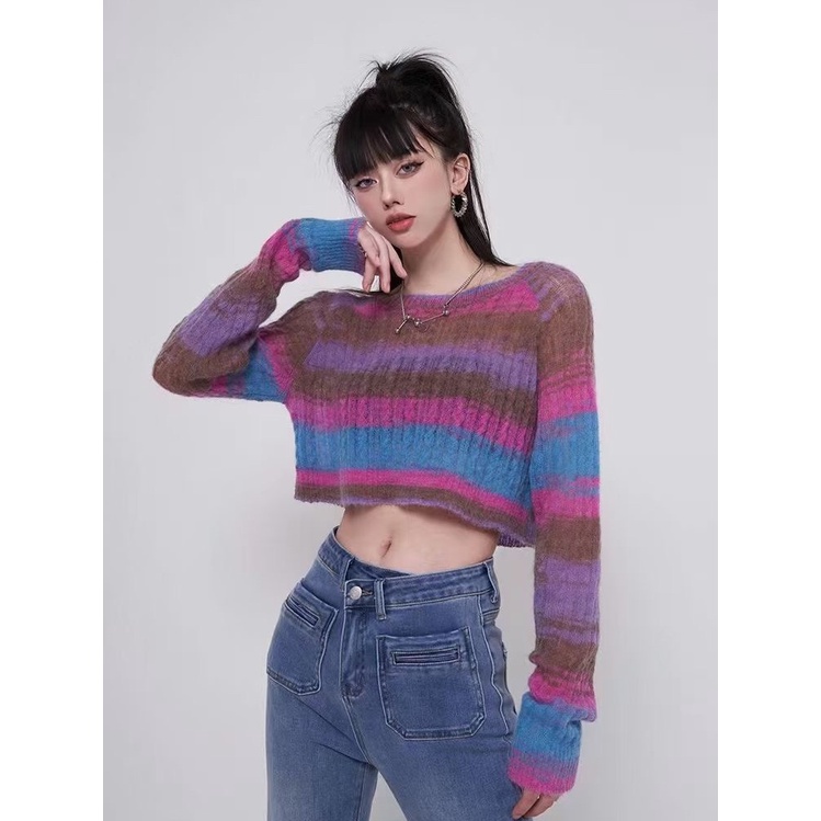 Red Malas Angin Pelangi Bergaris Sweater Wanita Musim Semi 2023 Baru Bahasa Perancis High-End Rasa Desain Niche Pullover Rajutan Top