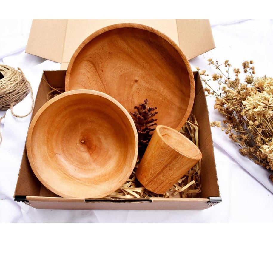 

▼ Capella Hampers alat Makan Kayu (3 pcs) Gift box / Parcel / Kado / Hadiah / Souvenir Lebaran Ramadhan Idul Fitri ♔