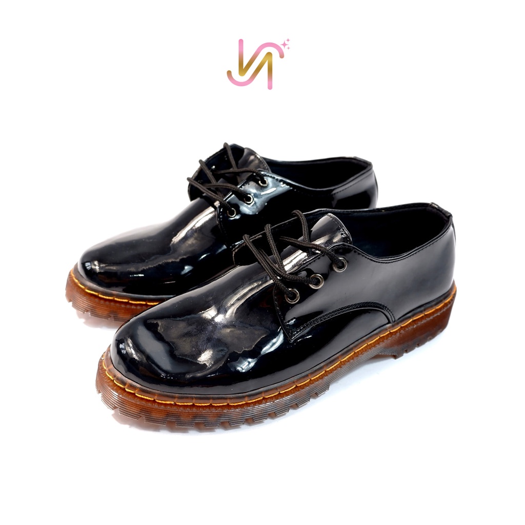 Nadilastuff Jennifer Loafers Sepatu Wanita  Docmart Premium