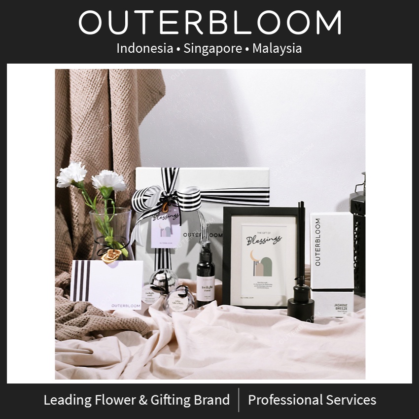 

Hampers Lebaran - Outerbloom Ramadan Monochrome Classic Hampers