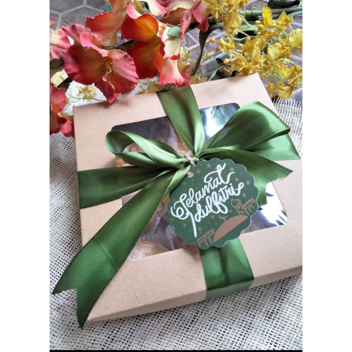 

Hampers lebaran kue sus creampuff