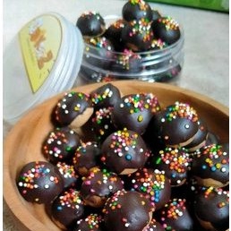 

Cookies bola coklat springkel kue kering Hampers Lebaran