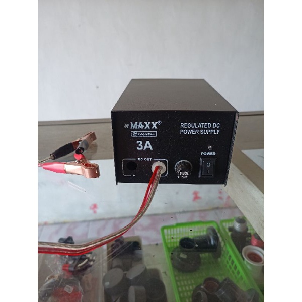 charger aki motor 12 volt