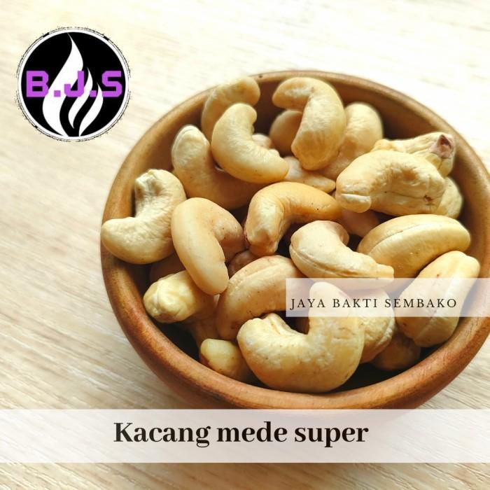 

KACANG MEDE SUPER JUMBO 500 GR