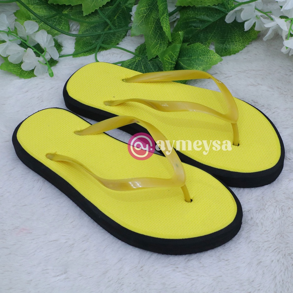 Sandal Jepit Polos Wanita Spons Premium Simpel dan Kekinian anti slip Sendal Teplek Terbaru 2023