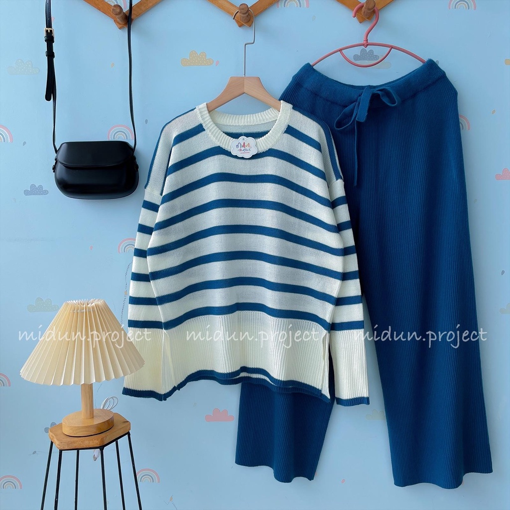 VANIYA STRIPE KNIT | ATASAN RAJUT GARIS-GARIS WANITA