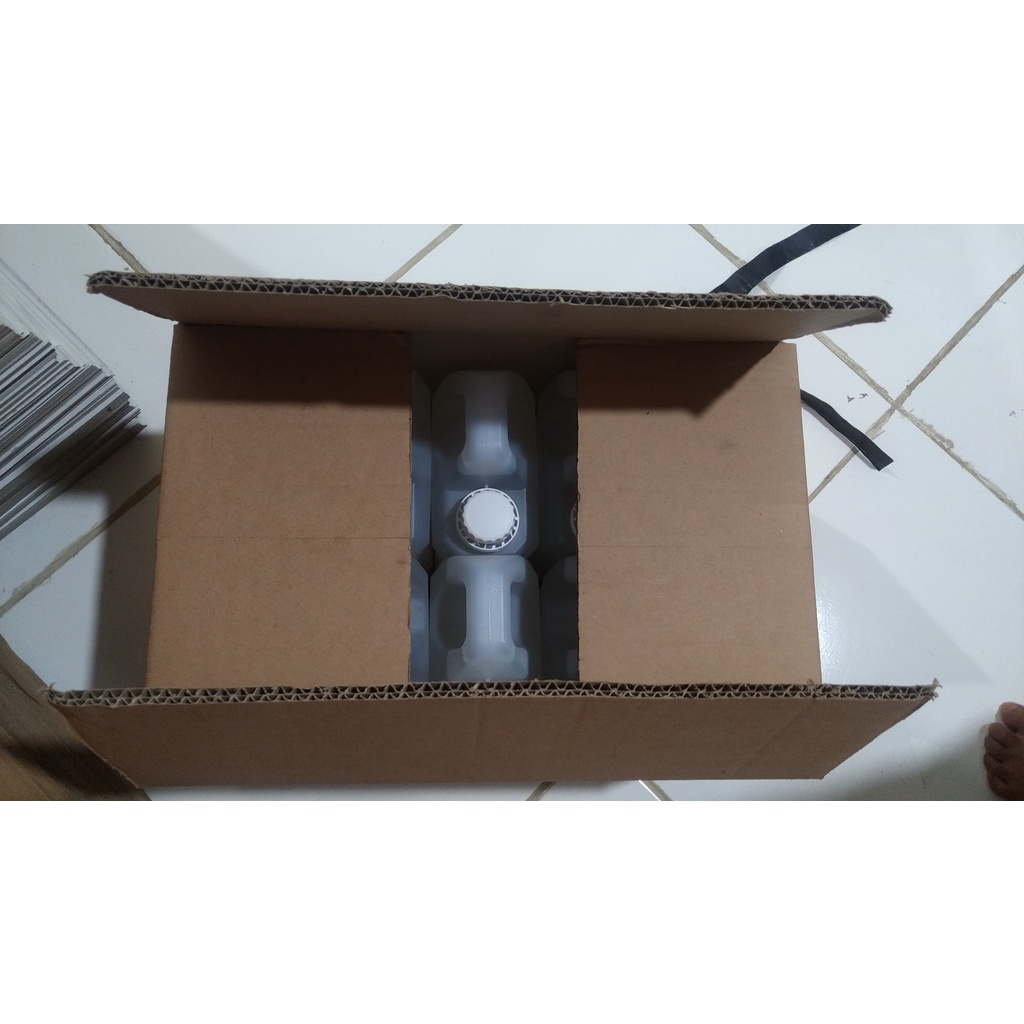 

Dus Standar 38,5x23,5x15,5 (minimum order 100pcs)