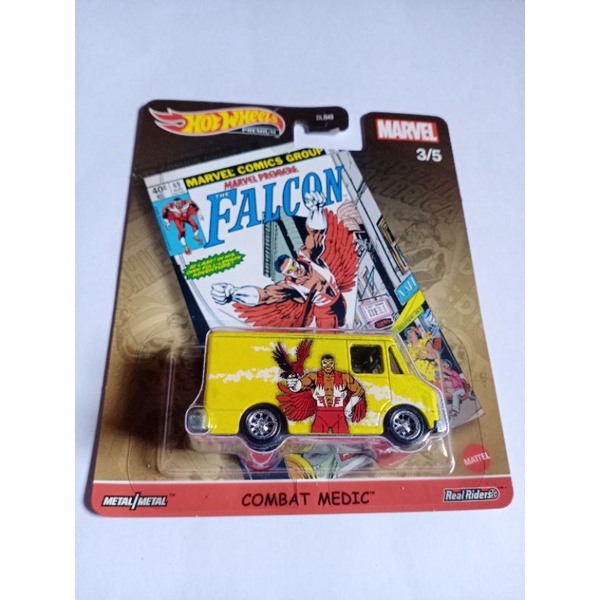 Hot Wheels Combat medic Marvel