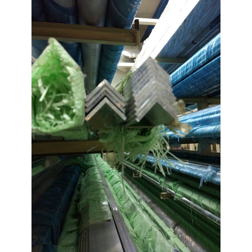 siku aluminium 30 x 30 x 3 x 500 alumunium