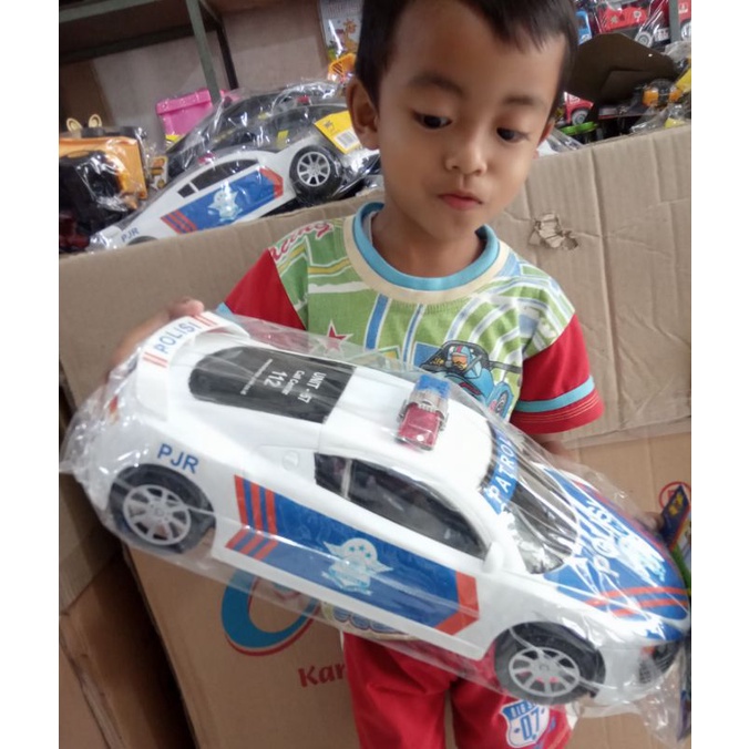 Mainan Mobil Polisi Sedan Jumbo