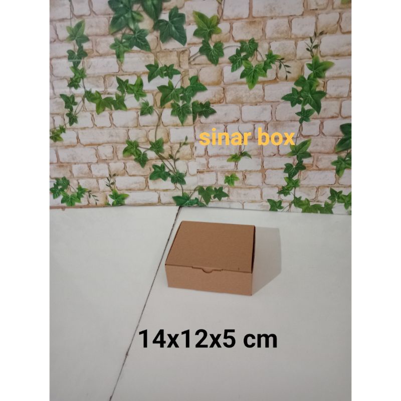 

KARDUS UK. 14x12x5CM....DIE CUT KARTON BOX UNTUK KOTAK BAJU-AKSESORIS-SOUVENIR DLL MODEL BOX PIZZA