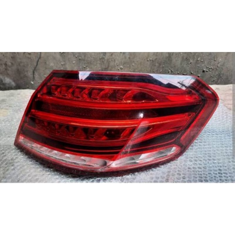 stoplamp mercy w212 facelift kiri lampu belakang mercedez benz w212 LH