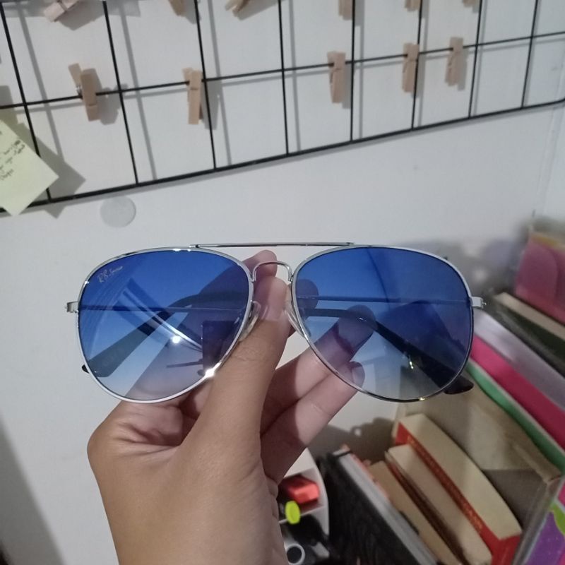 Kacamata Pantai Fashion Lensa Biru Sunglasses RB Space (Preloved) Free Wadah Kacamata